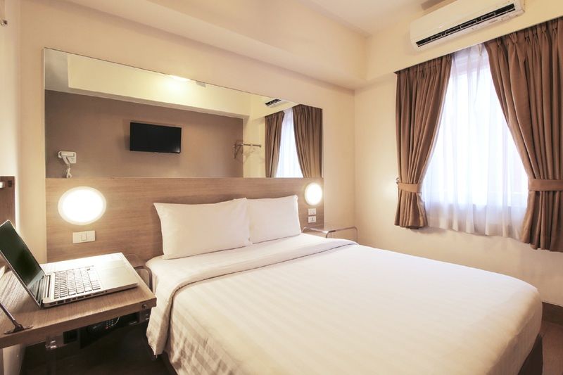 Red Planet Quezon City Timog Exterior foto